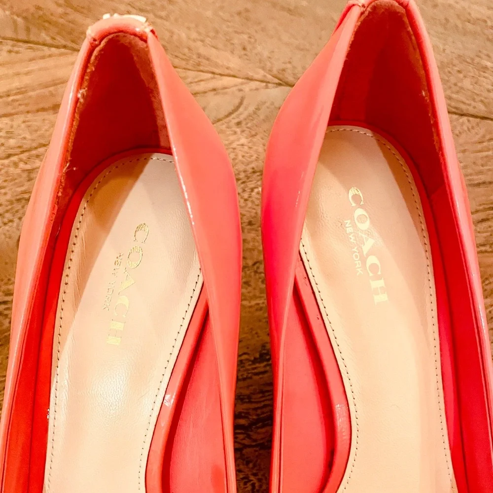Coach Nala coral patent leather heels, Size 7.5 - Picture 4 of 7